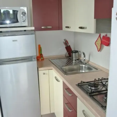 Fully Equipped Lignano Flat With Wi-fi * Λινιάνο Σαμπιαντόρο