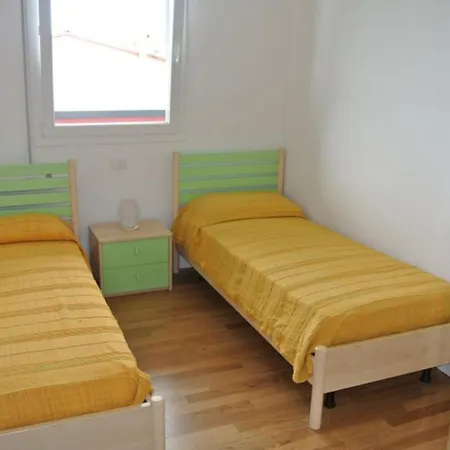 Fully Equipped Lignano Flat With Wi-fi * Λινιάνο Σαμπιαντόρο