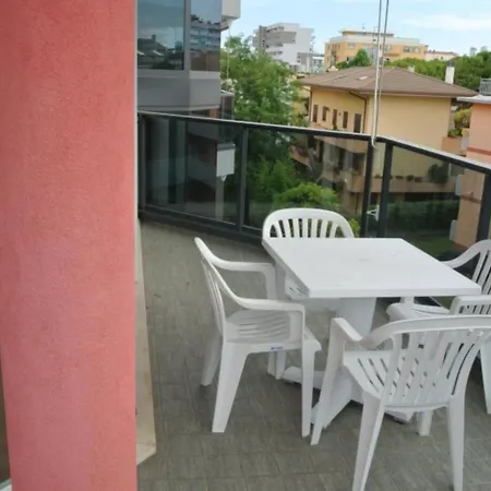 Fully Equipped Lignano Flat With Wi-fi Διαμέρισμα Λινιάνο Σαμπιαντόρο